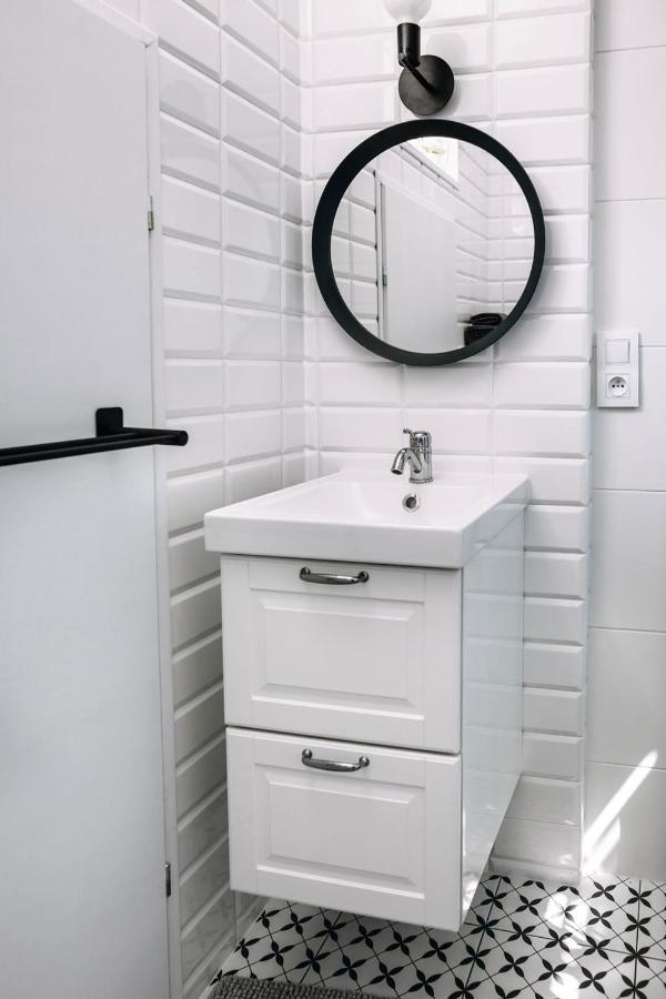 Kawalerka Na Starym Rynku Apartment Torun Ngoại thất bức ảnh
